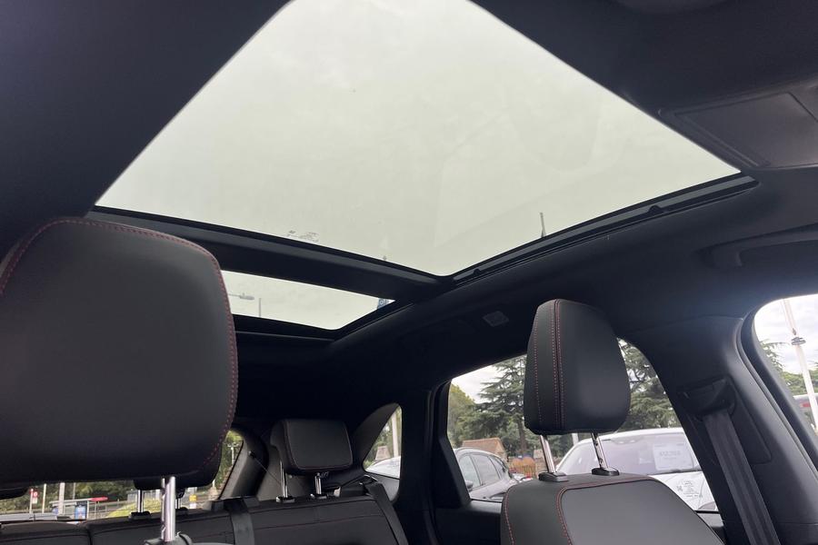 Ford KUGA Photo autoimg-2aeb0e67c7cc1328c2c1291dc47ec5f5d24c1493.jpg