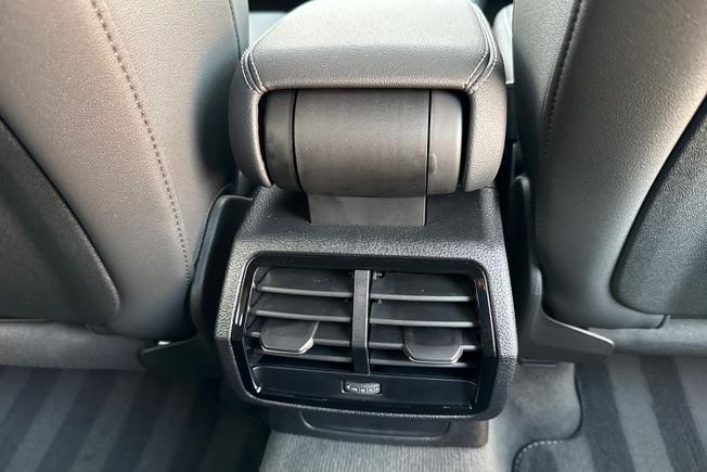AUDI Q3 Photo 48