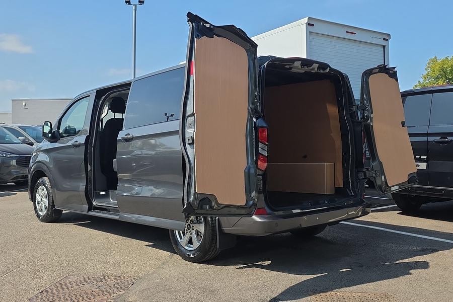 Ford Transit Custom Photo autoimg-2af0cbe63b6b5baaf36180b1f1e957078ede20e9.jpg