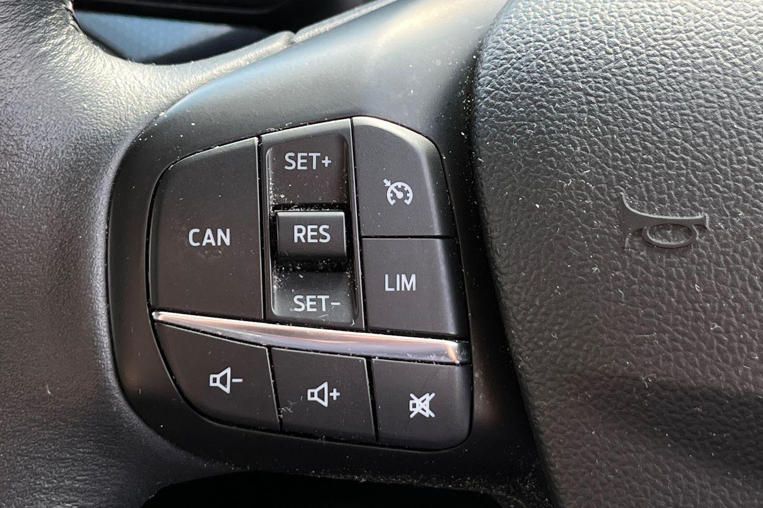 Ford FOCUS Photo 37