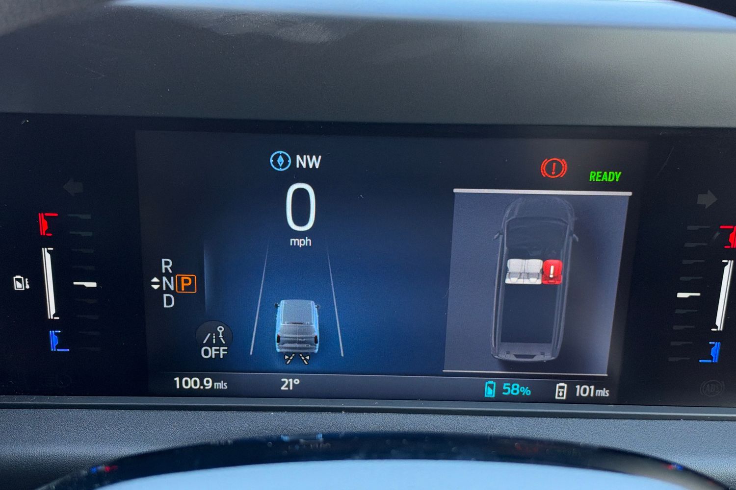 Ford E-TRANSIT CUSTOM Photo 22