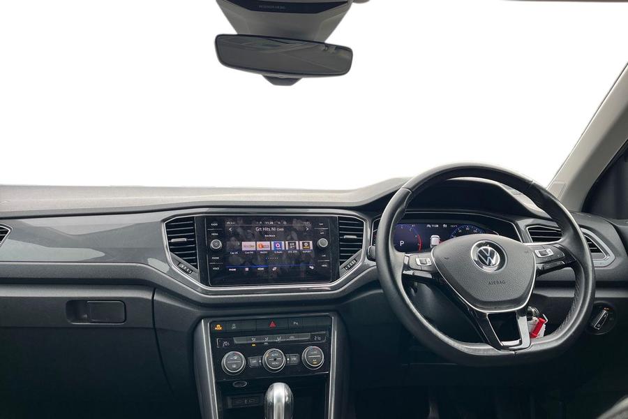 Volkswagen T-ROC Photo autoimg-2af3d54d5907636ee46b4b4d3f28edfd5c57150b.jpg
