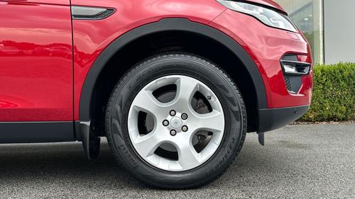 Land Rover Discovery Sport Photo autoimg-2af4b4fd794276a366c0fad509475d07cd661d1e.jpg