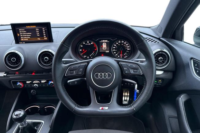 AUDI A3 Photo 11