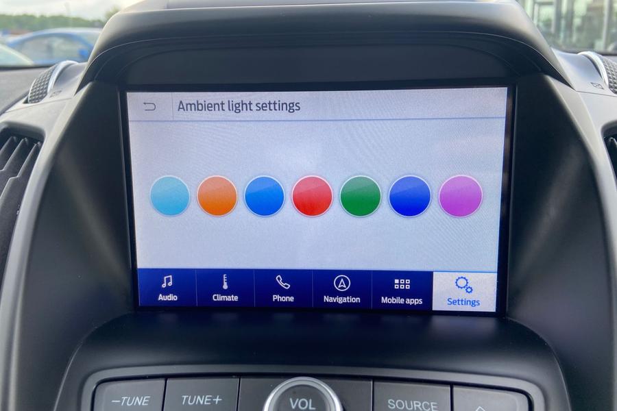 Ford KUGA Photo autoimg-2af5f9e5437f9f68ac9c0358b73ff99ba5a22281.jpg
