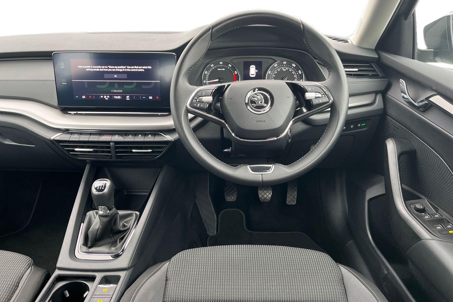 Skoda OCTAVIA Photo 10