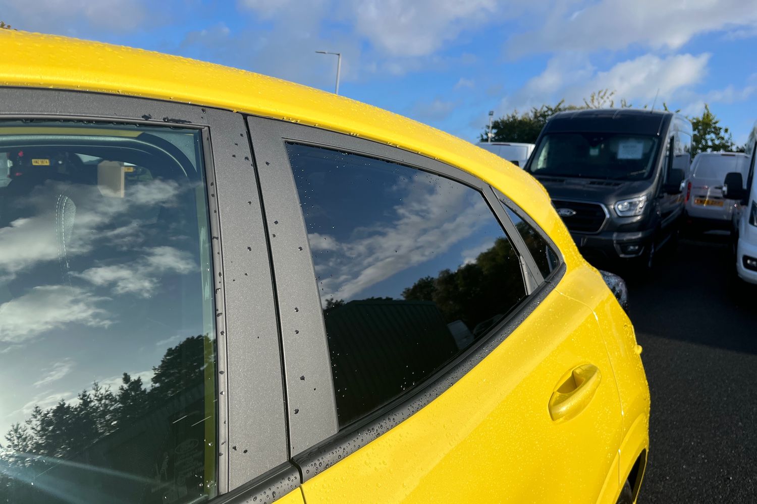 Ford PUMA Photo 39