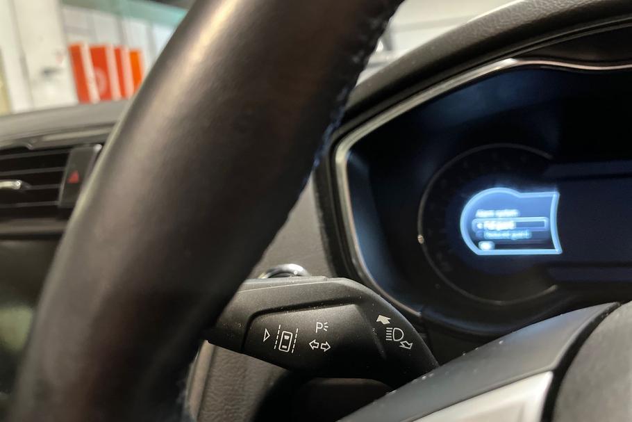 Used Ford MONDEO SD69RAU 14