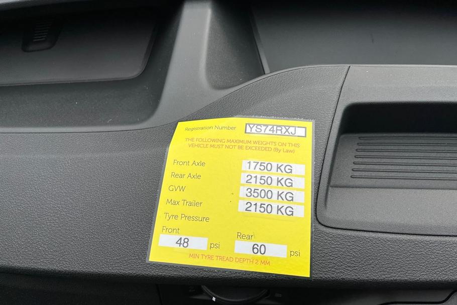 Used FORD TRANSIT BG75MHN 16