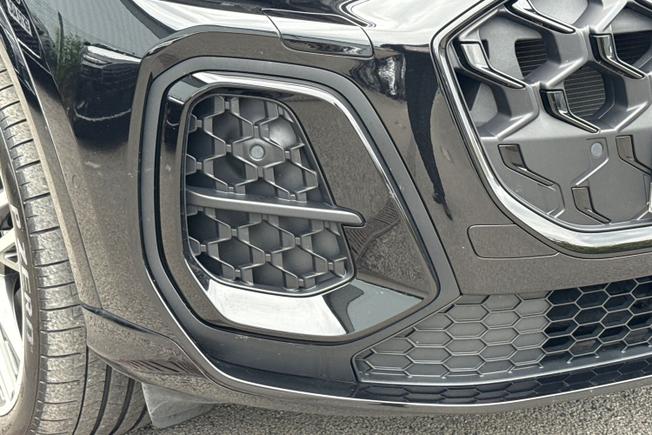 AUDI Q5 Photo 21
