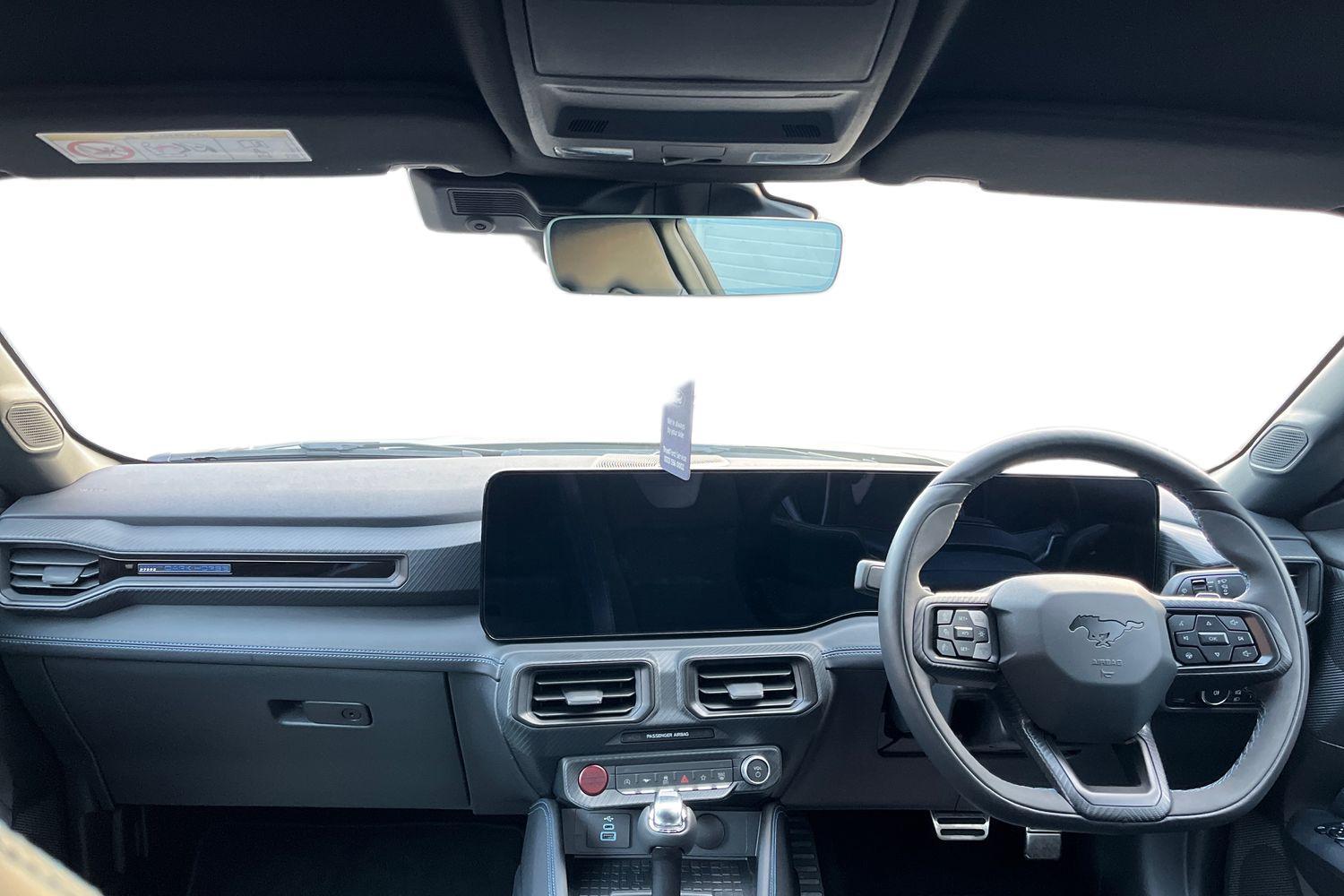 Ford MUSTANG Photo 10