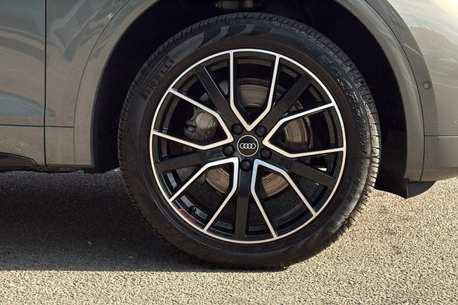AUDI Q5 Photo 5