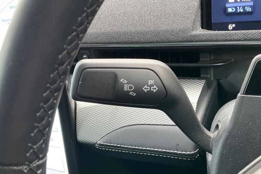 Used Ford MUSTANG MACH-E YF73OFY 14