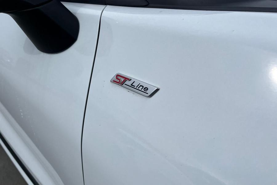 Ford PUMA Photo autoimg-2b0ce0bdb62d3d15d6480b516dfff16b312c2718.jpg