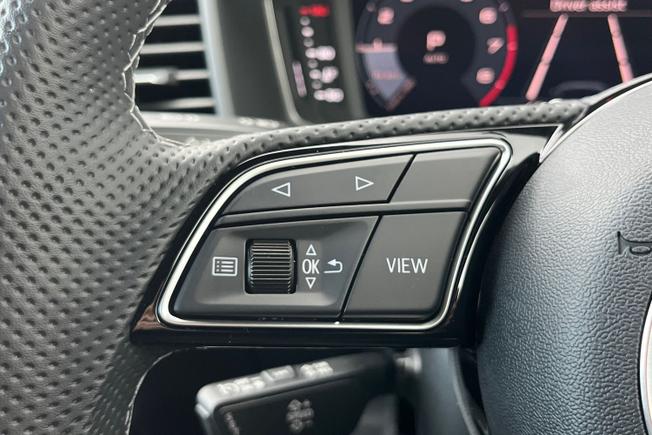 AUDI A1 Photo 16