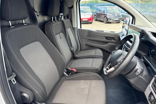 VOLKSWAGEN Transporter Photo 31