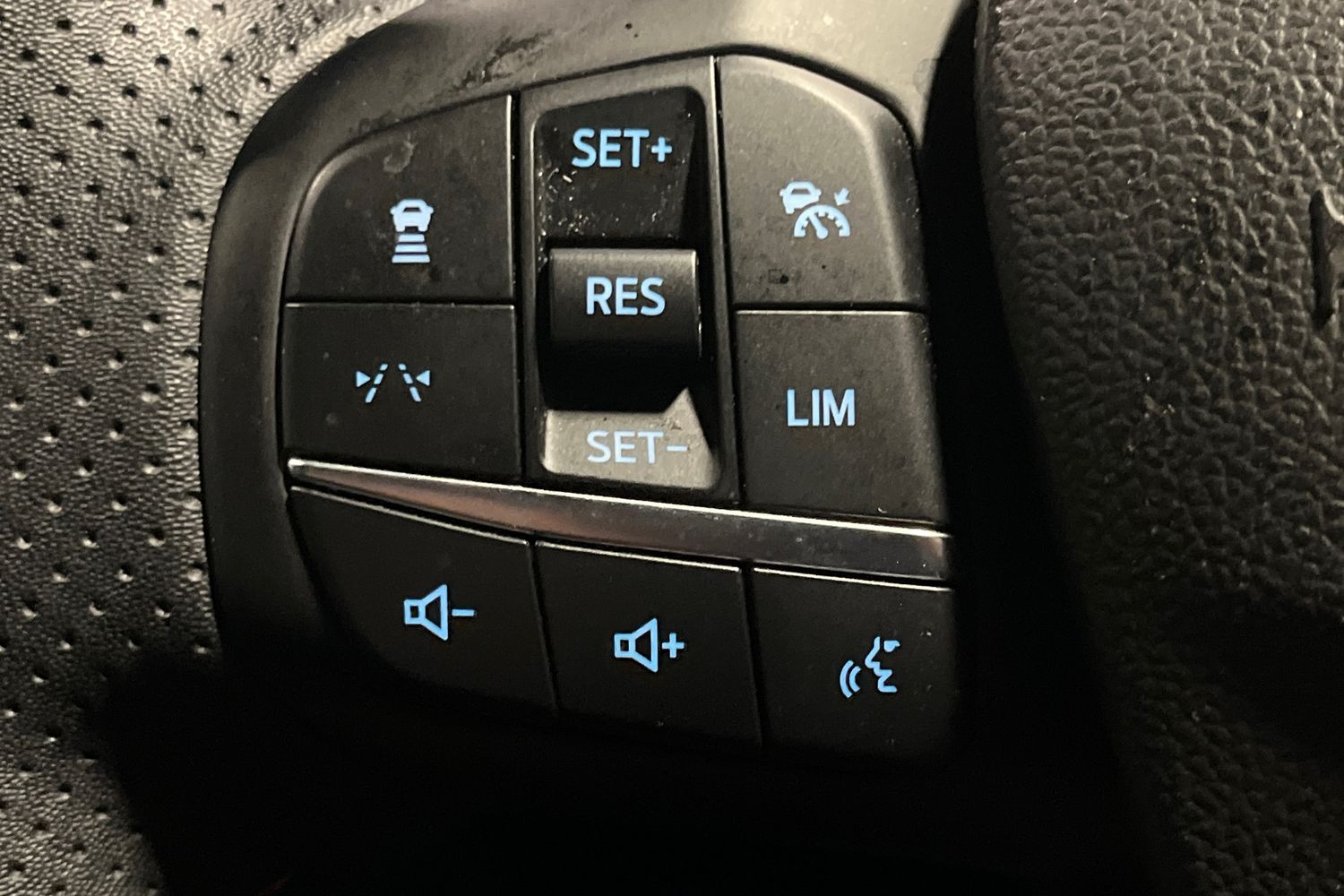 Ford KUGA Photo 41