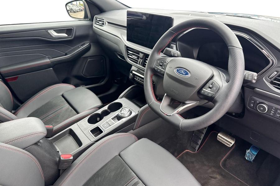 Ford KUGA Photo autoimg-2b1403d95e7a2e2f683134f5da1d70a48e0f2667.jpg