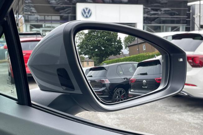 Volkswagen Id.5 Photo 30