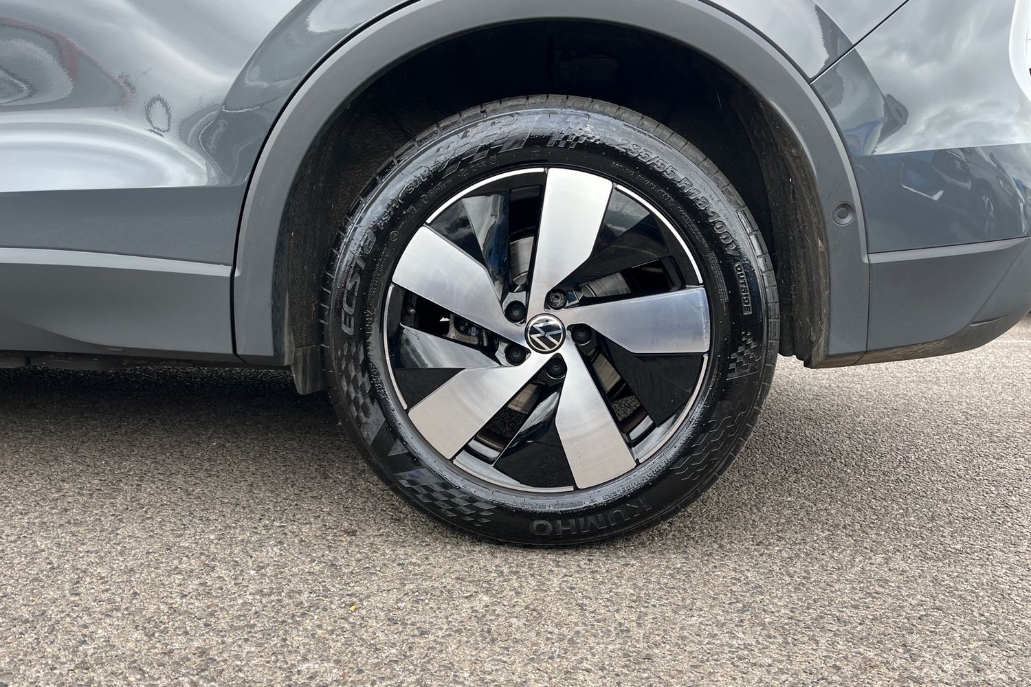 Volkswagen Tiguan Photo 7