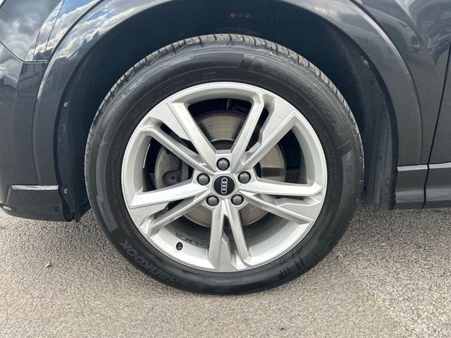 Audi Q3 Photo 26