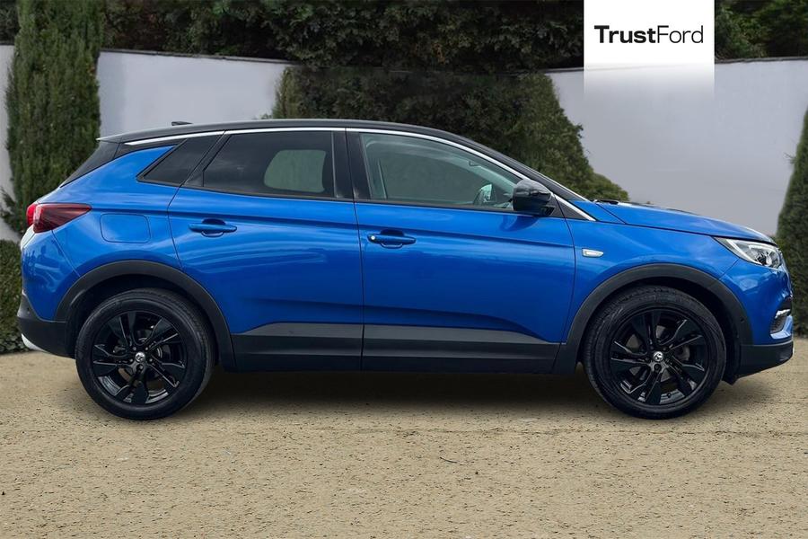 Vauxhall GRANDLAND X Photo autoimg-2b1c22e2171f94b25a4933bddfaeadd2d735b355.jpg