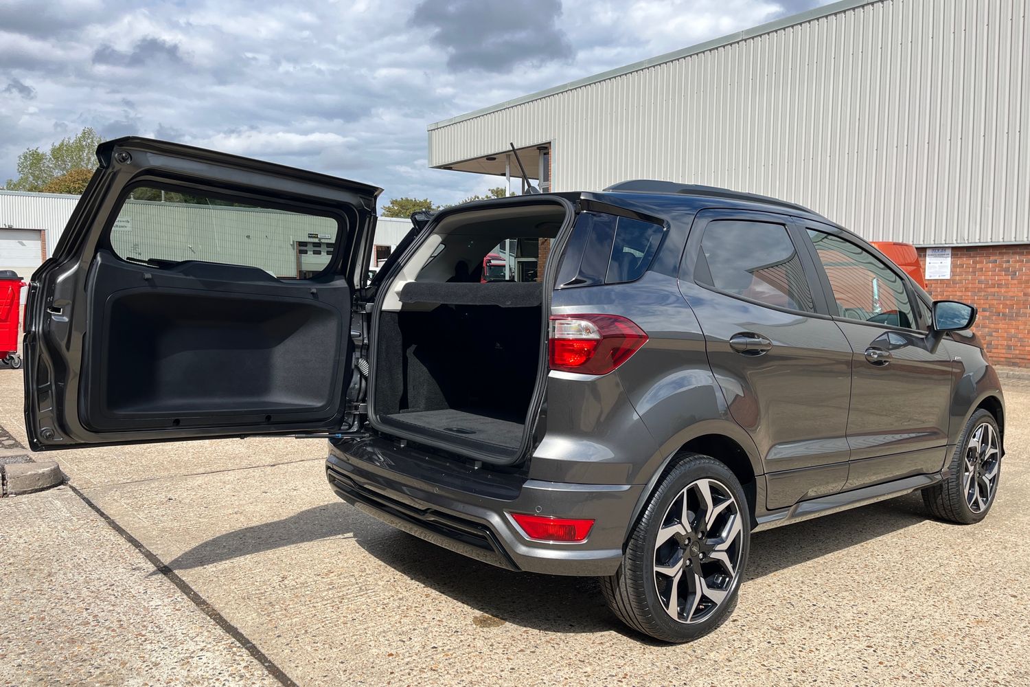 Ford EcoSport Photo 37