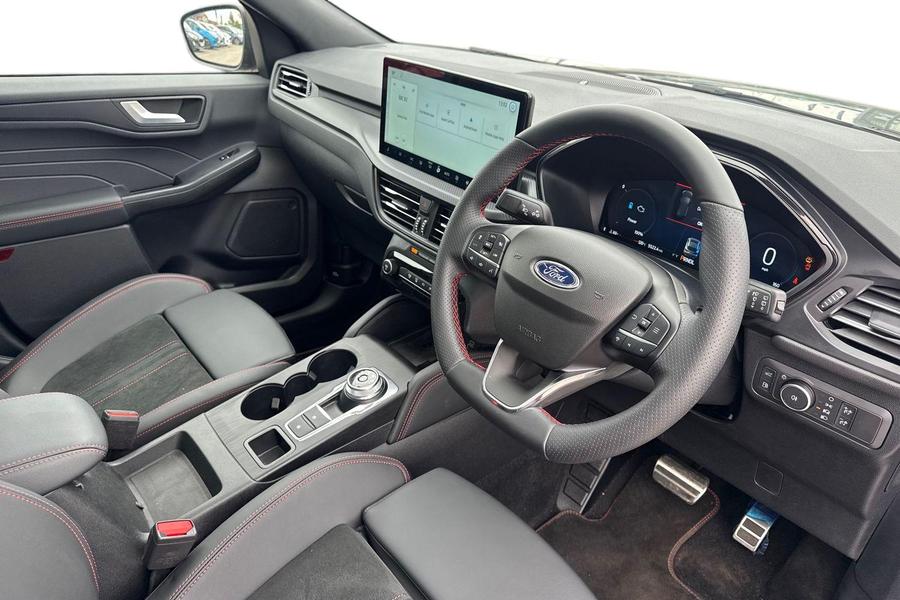 Ford KUGA Photo autoimg-2b1cdd4a245b697ded0aa6ae3633ffecc5ed18d9.jpg