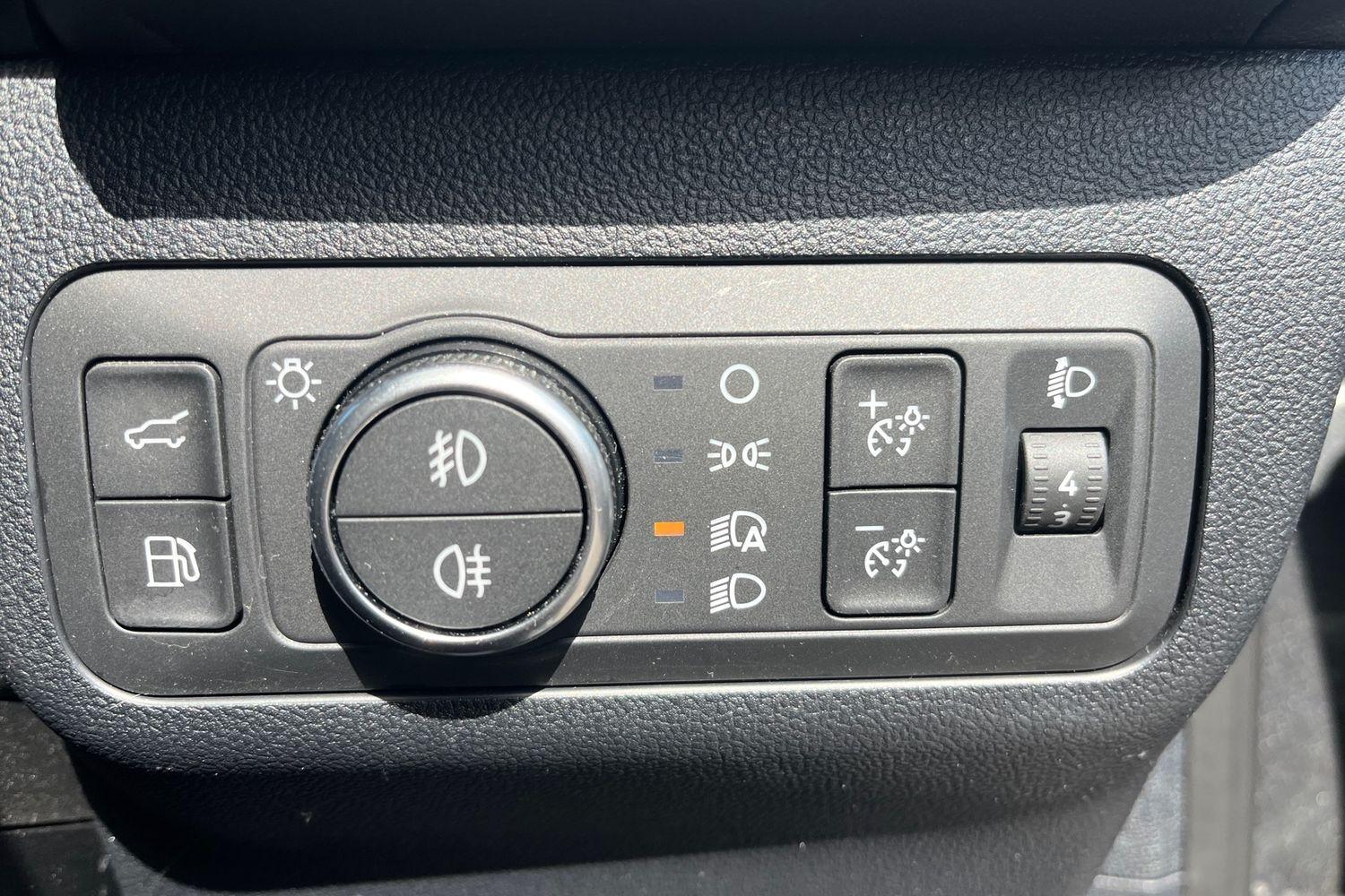 Ford KUGA Photo 34