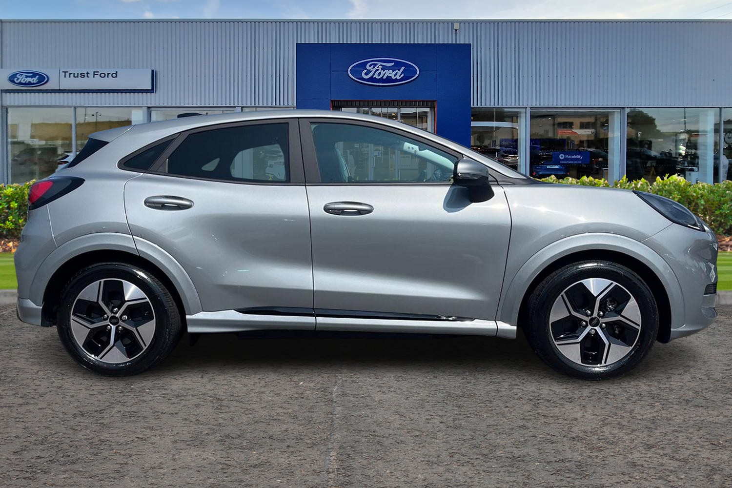 Ford PUMA Photo 2