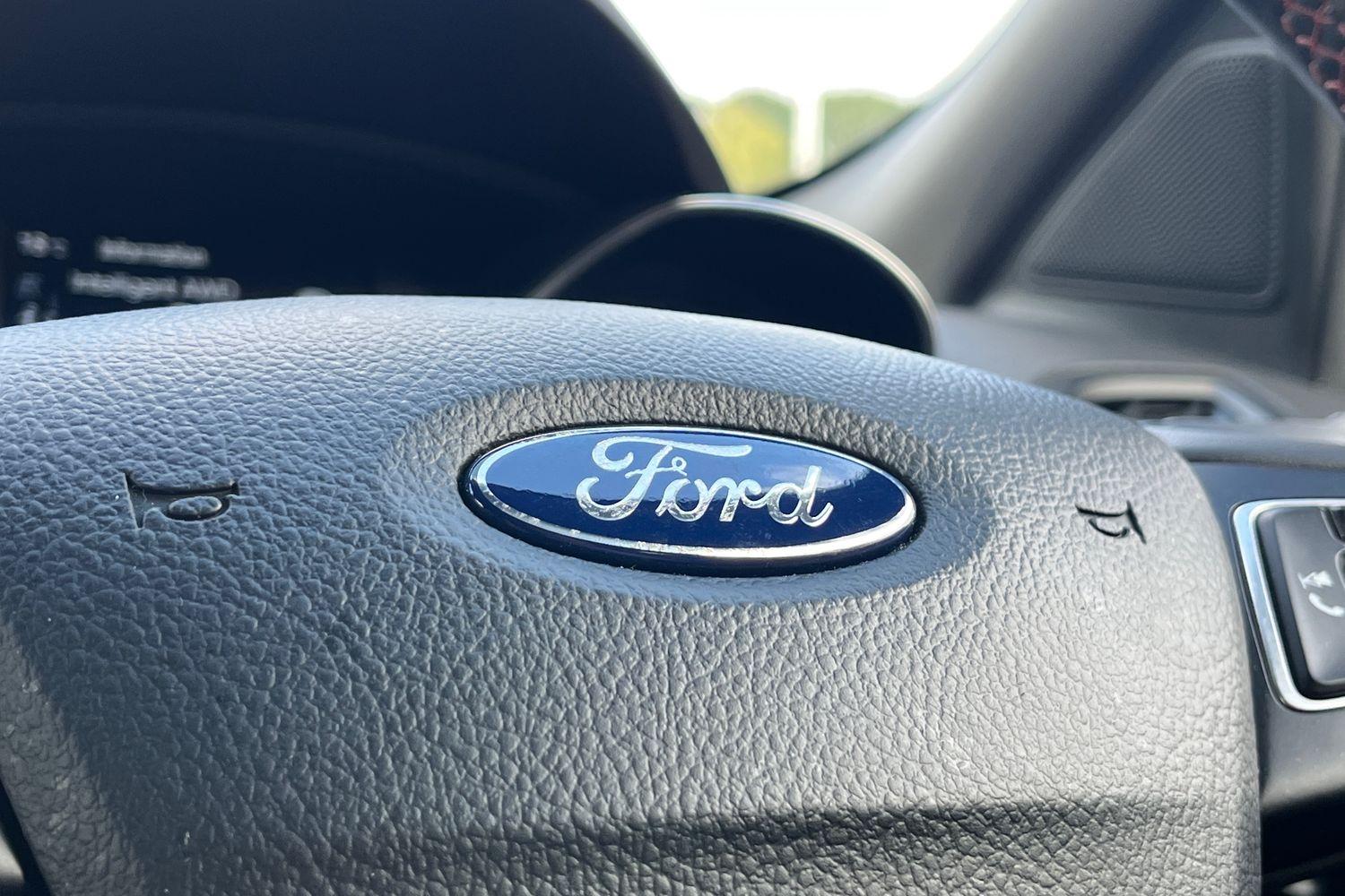 Ford Kuga Photo 39