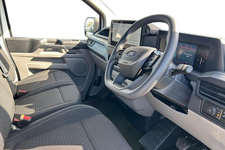 Ford E-TRANSIT CUSTOM Photo autoimg-2b2925d2b5dd9d759a714d61586a458e5a93ee88.jpg