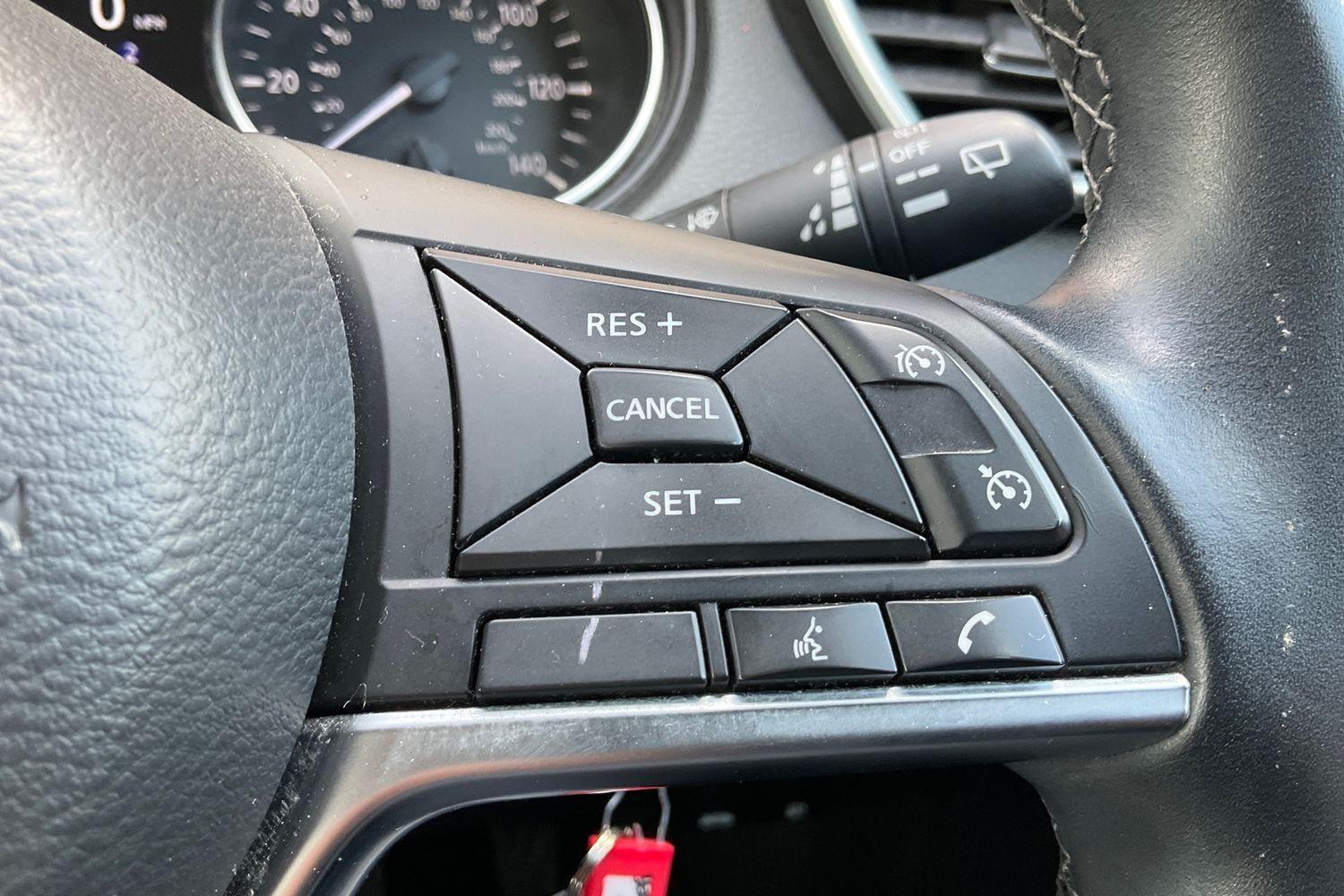 Nissan QASHQAI Photo 28