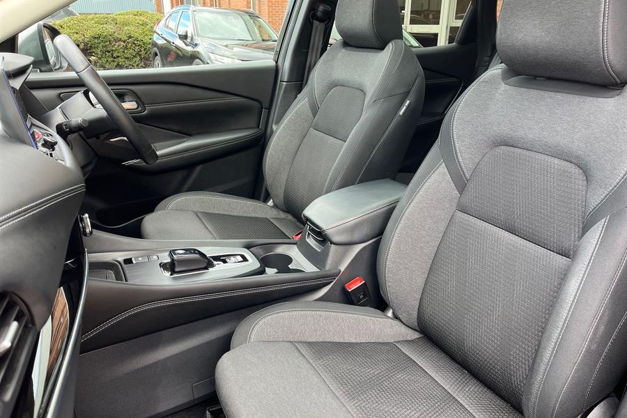 Nissan Qashqai Photo autoimg-2b2ff3ee4ee91d34cbaea59a8384cc9c584b5613.jpg