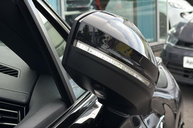 VOLKSWAGEN Touareg Photo 47