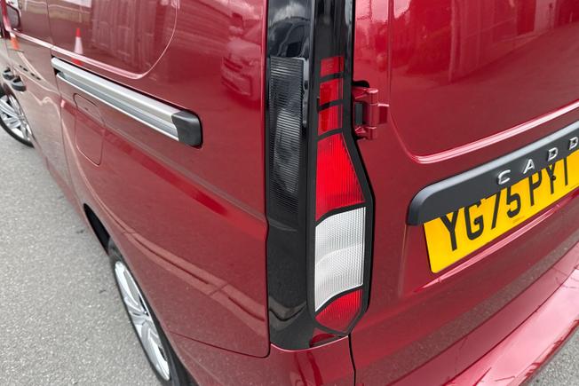 VOLKSWAGEN Caddy Maxi Photo 21