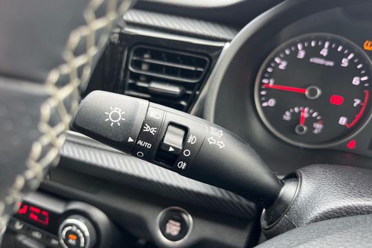 Kia Rio Photo autoimg-2b3257e222d0a93b3ff64d083bd17743c5e534eb.jpg