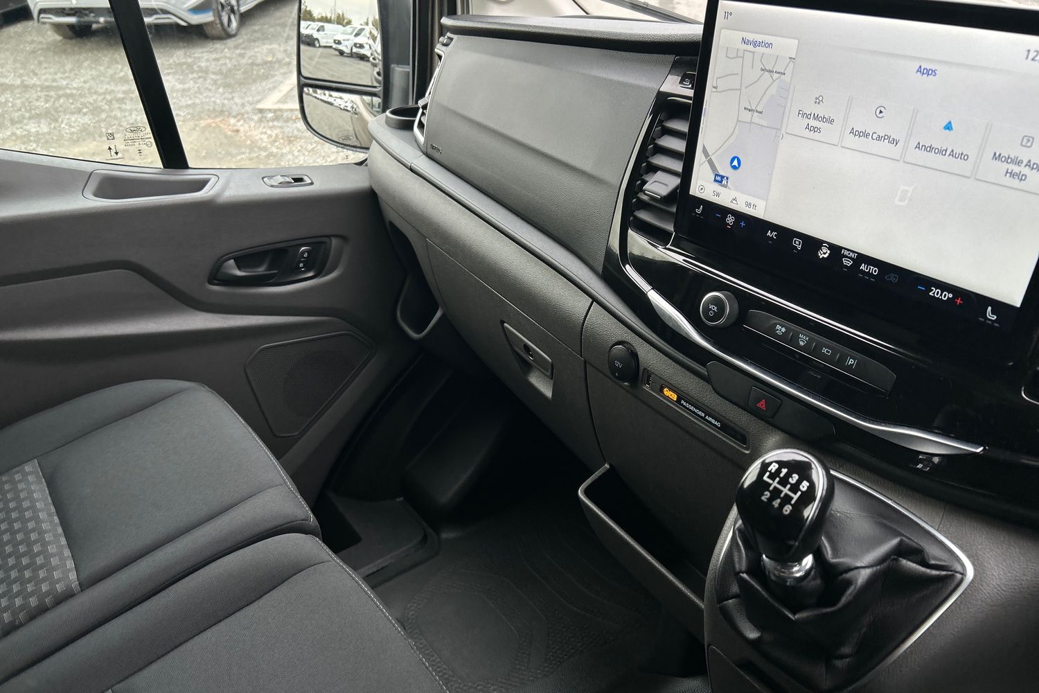 Ford Transit Photo 38