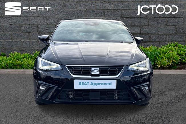 SEAT Ibiza Photo 8
