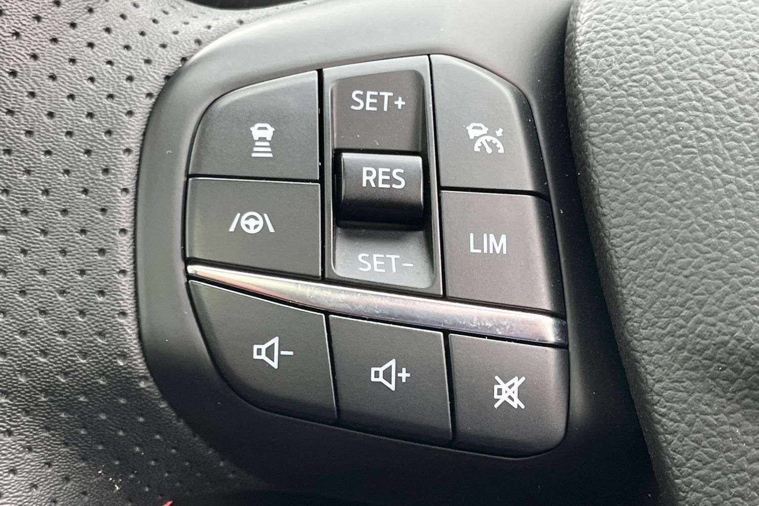 Ford KUGA Photo 41