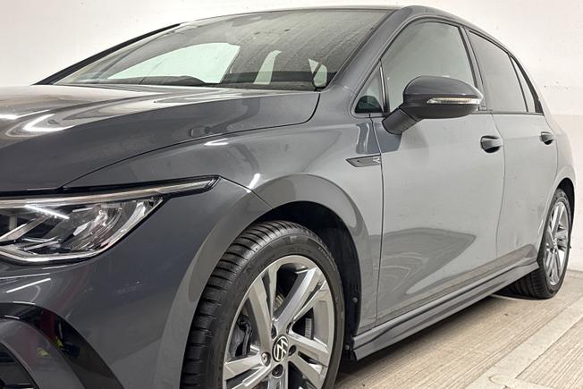 VOLKSWAGEN Golf Photo 30