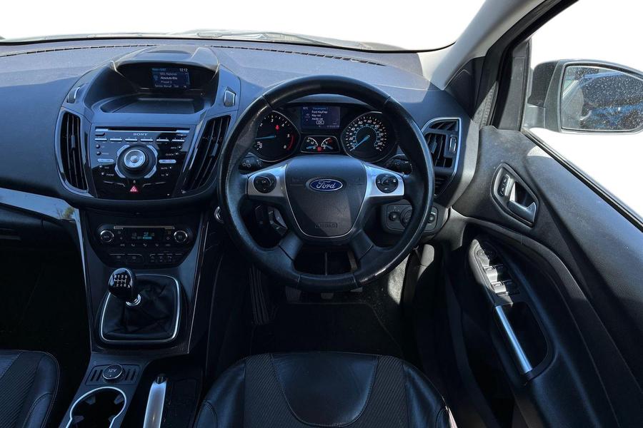 Ford Kuga Photo autoimg-2b47dcffe6e2af8eb0cfc371dd6a8c50ea96759b.jpg