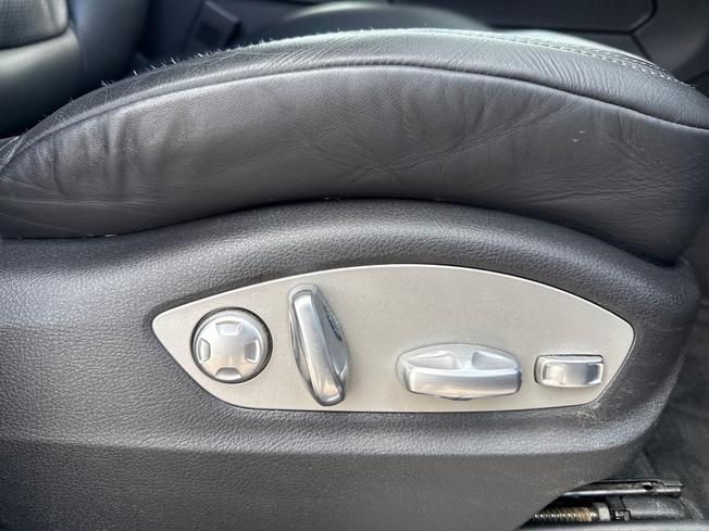 PORSCHE Macan Photo 28