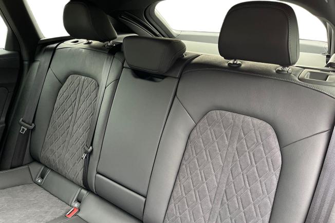 AUDI A5 Avant Photo 9