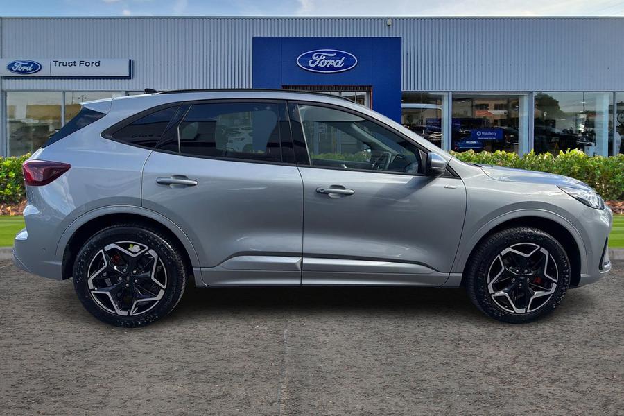 Ford KUGA Photo autoimg-2b49ecbf28162c5baec8102db3b3bc4e6d389507.jpg