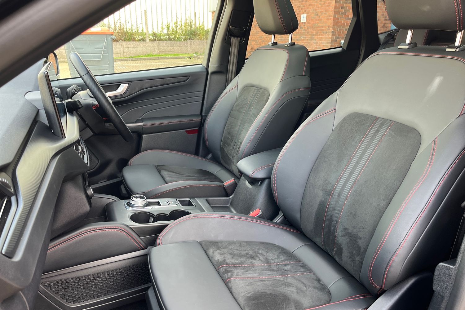 Ford Kuga Photo 18