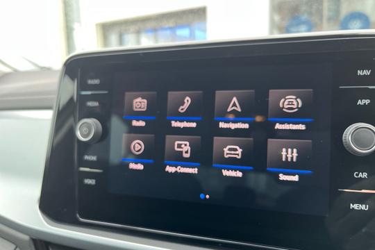 Volkswagen T-roc Photo autoimg-2b4aff4f27e65473c967b3d3455a9b25a2d6906b.jpg