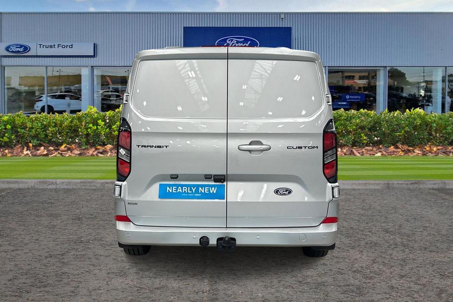 Used Ford TRANSIT CUSTOM LL75RVE 12