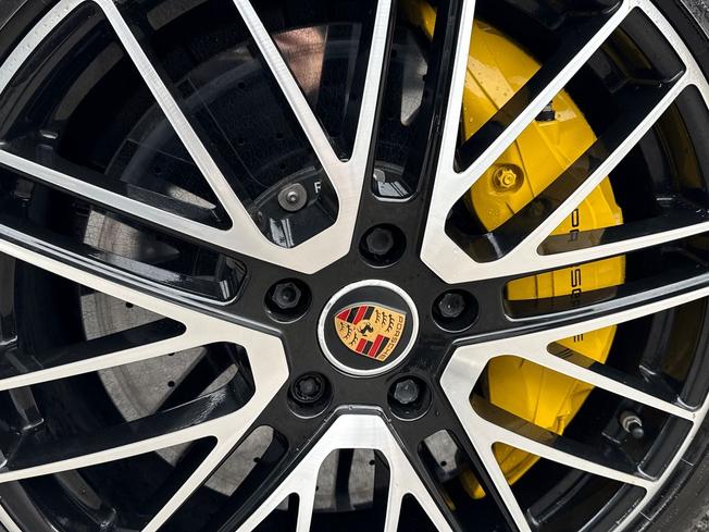 PORSCHE Panamera Photo 26