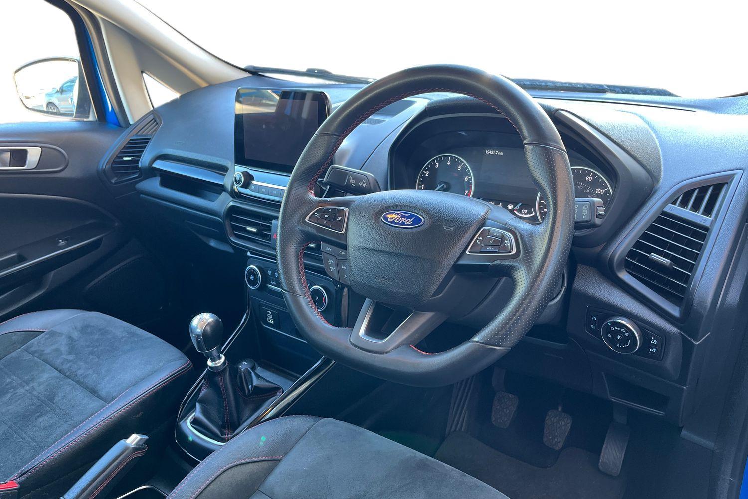 Ford ECOSPORT Photo 8